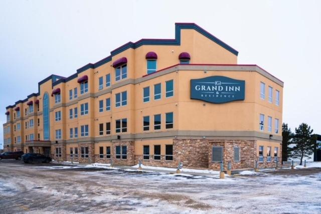 Grand Inn & Residence- Grande Prairie Buitenkant foto