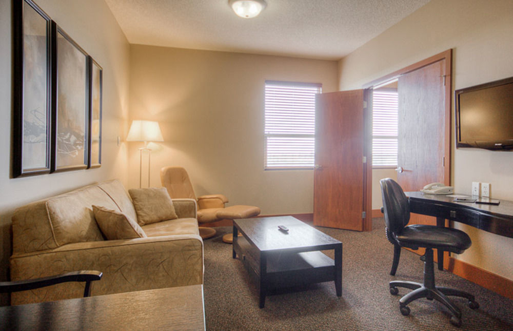 Grand Inn & Residence- Grande Prairie Buitenkant foto