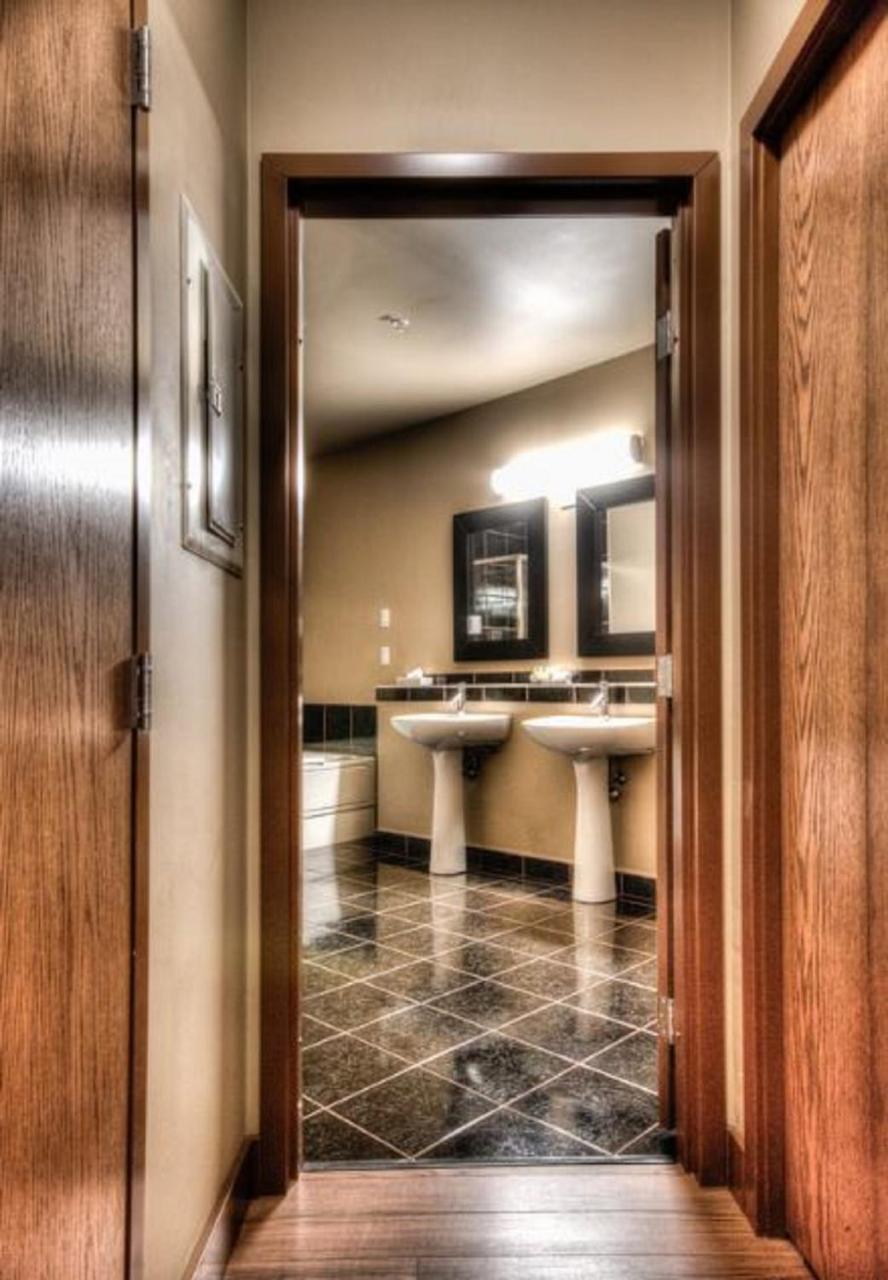 Grand Inn & Residence- Grande Prairie Buitenkant foto